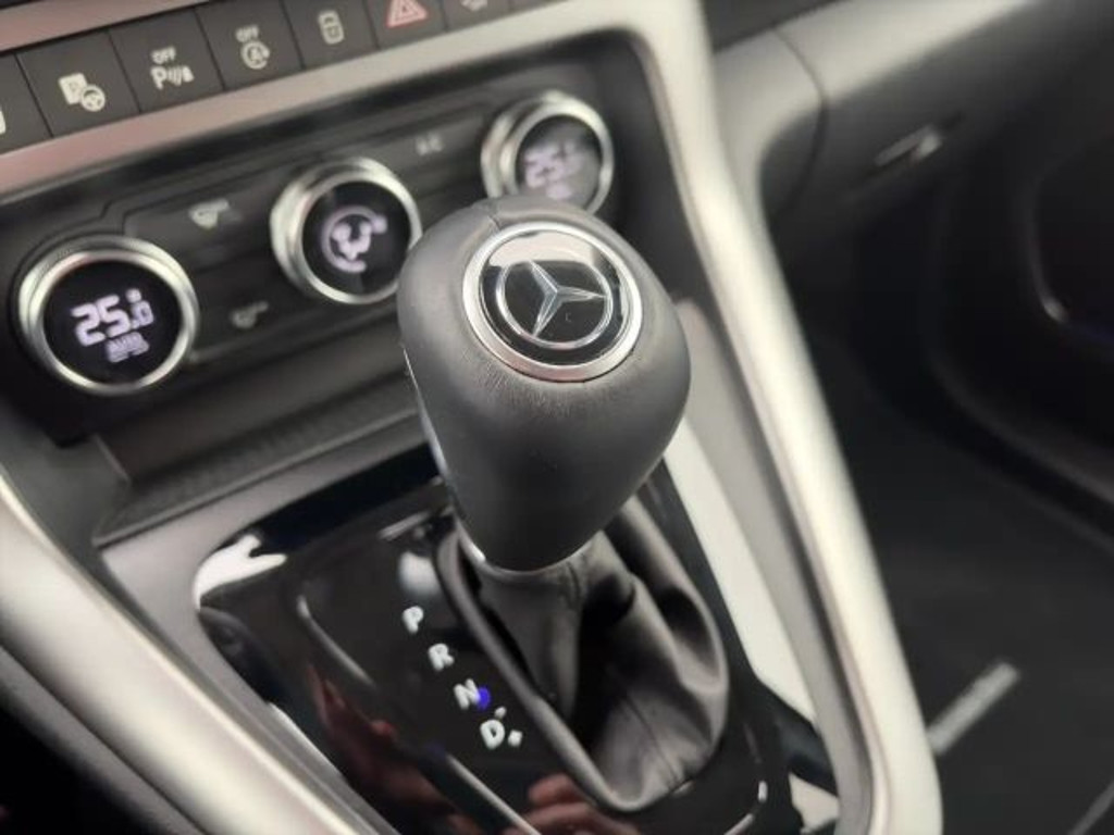 Mercedes-Benz T 180