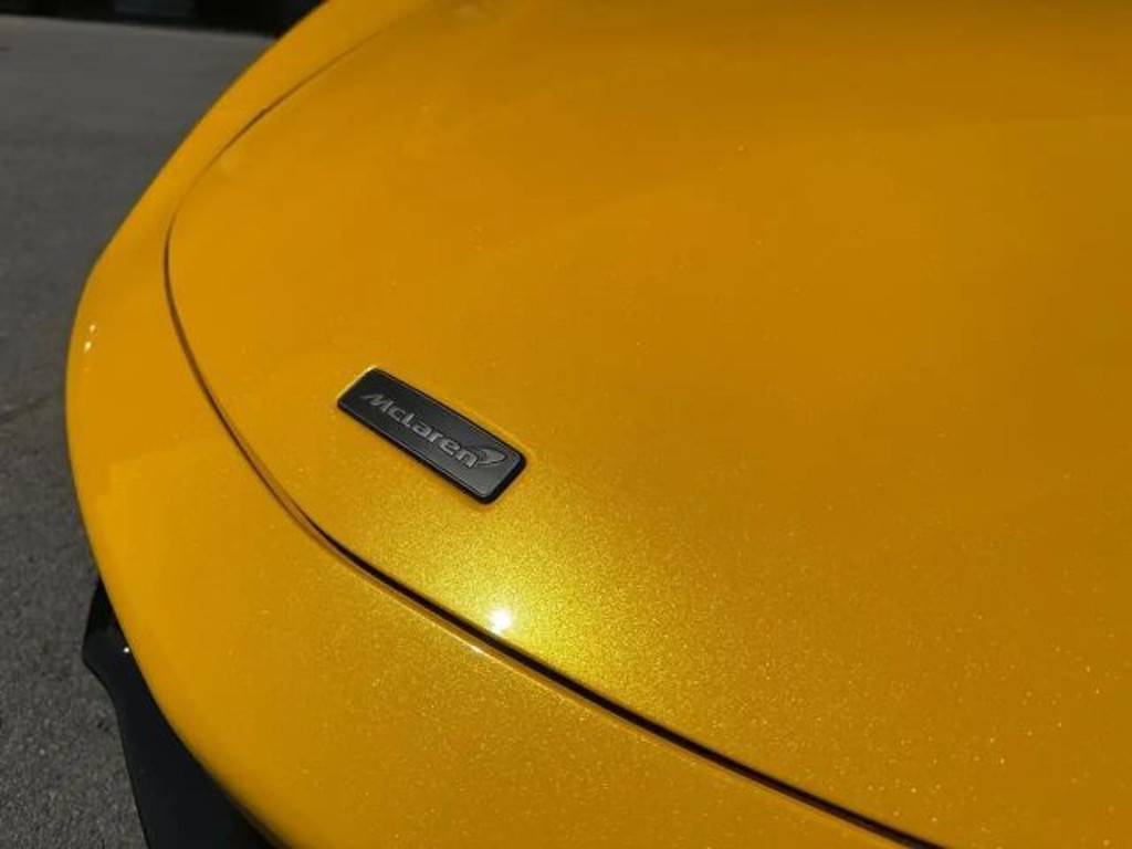 McLaren Artura