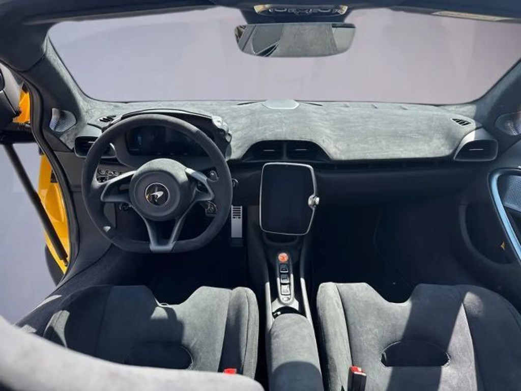 McLaren Artura
