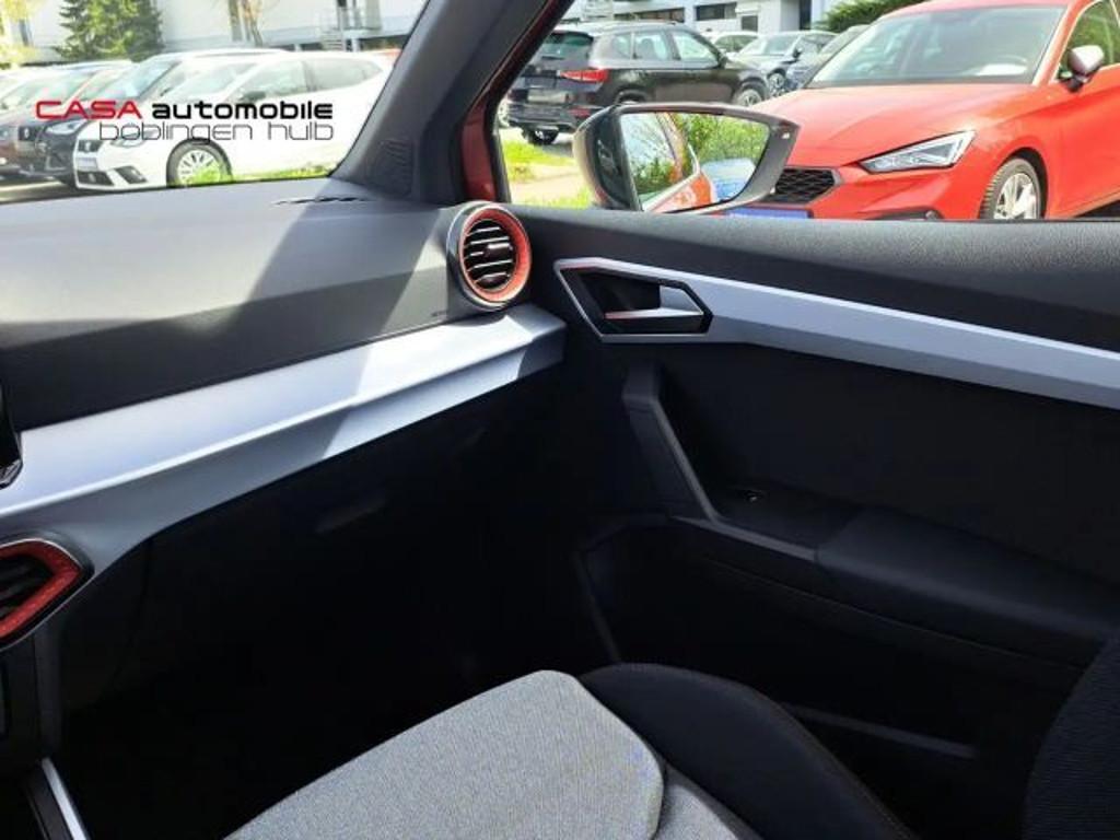 Seat Arona
