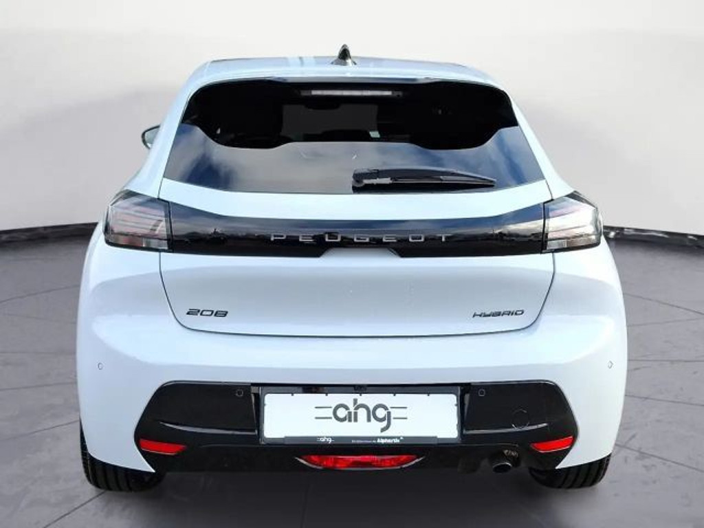 Peugeot e-208