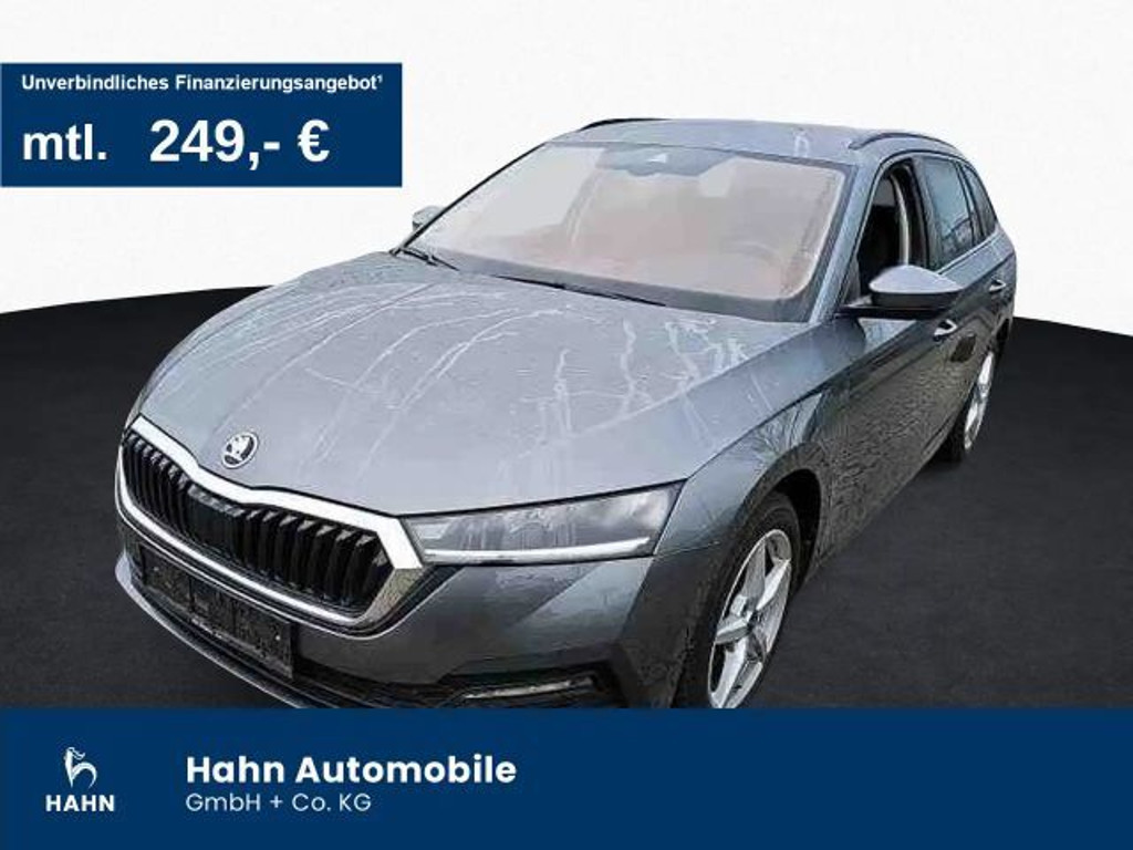 Skoda Octavia 2023 Hybride Benzine