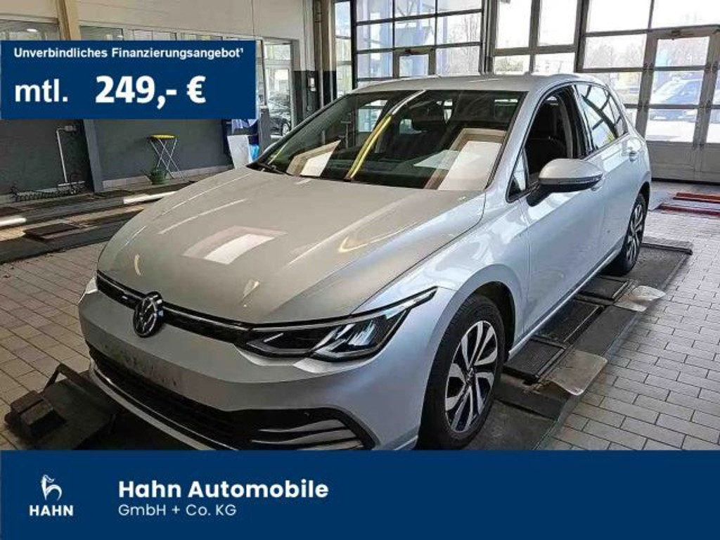 Volkswagen Golf 2023 Benzine