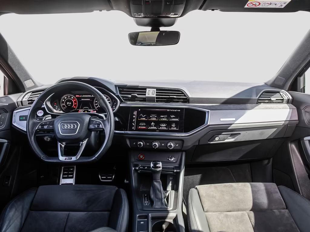 Audi RS Q3