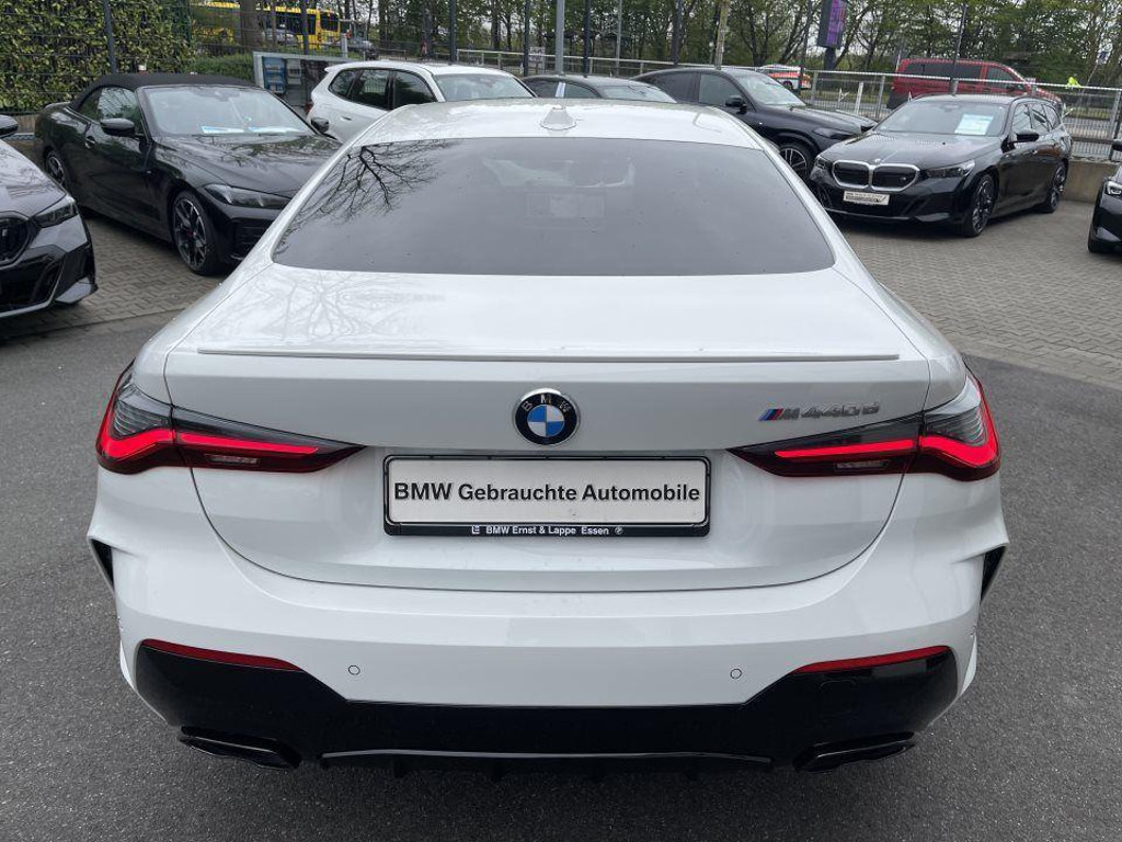 BMW M440