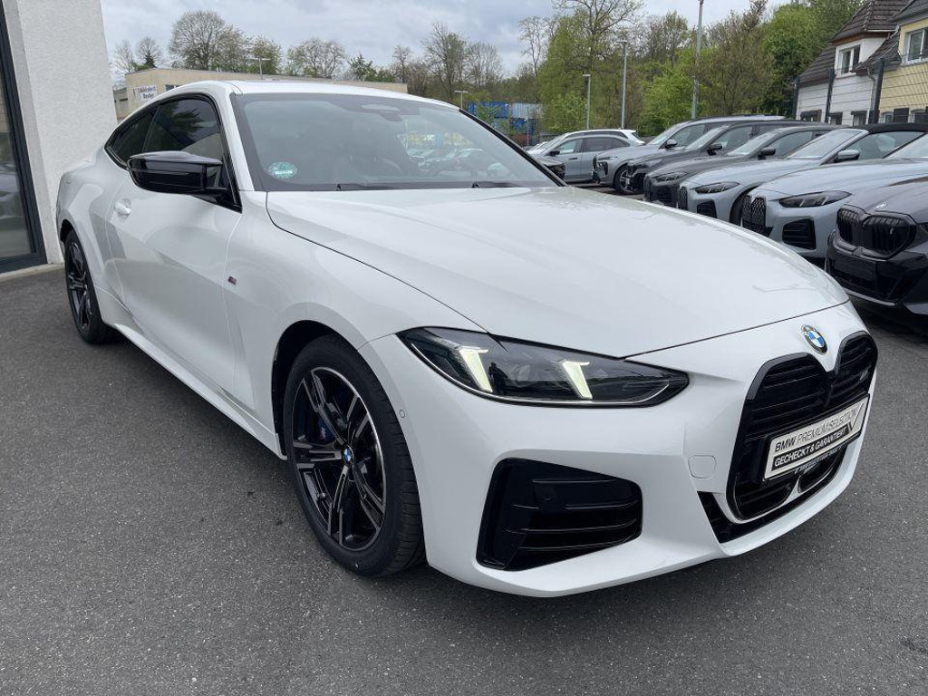 BMW M440