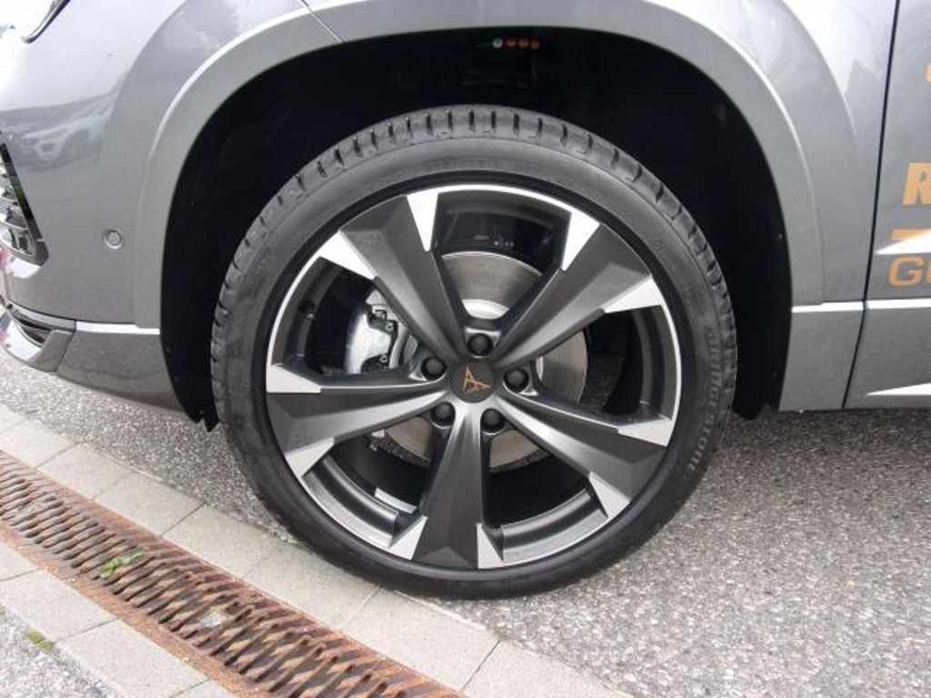 Cupra Ateca