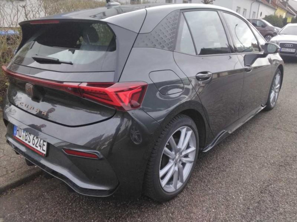 Cupra Born