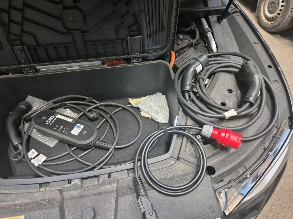 Audi e-tron