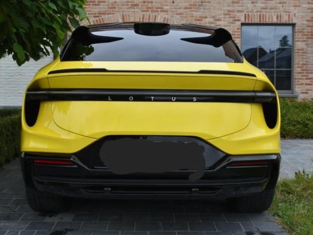 Lotus Eletre