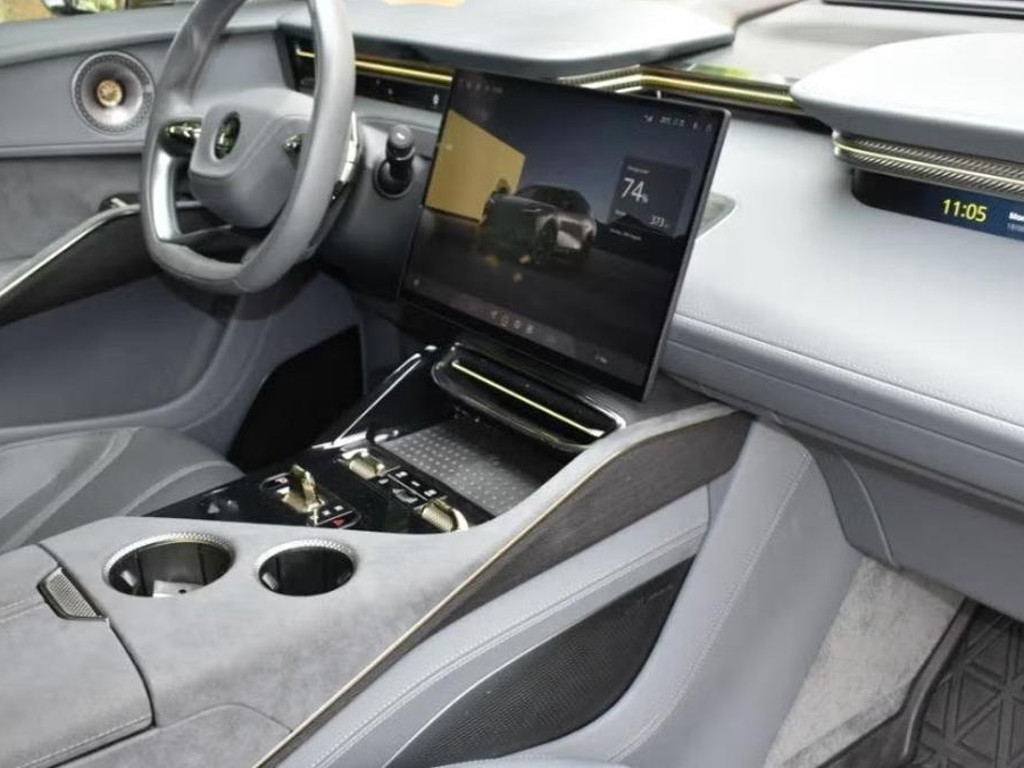 Lotus Eletre