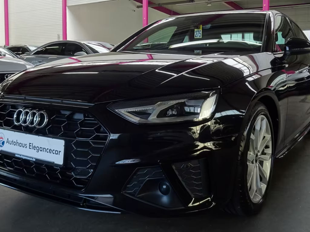 Audi A4 2022 Benzine