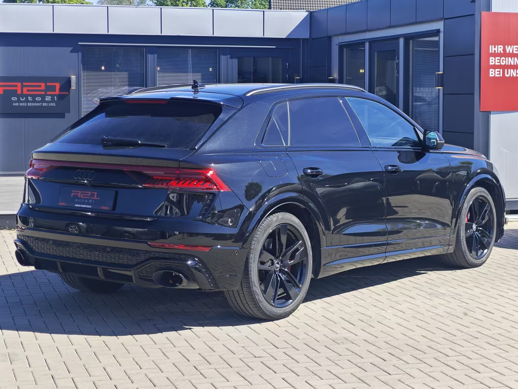 Audi RS Q8