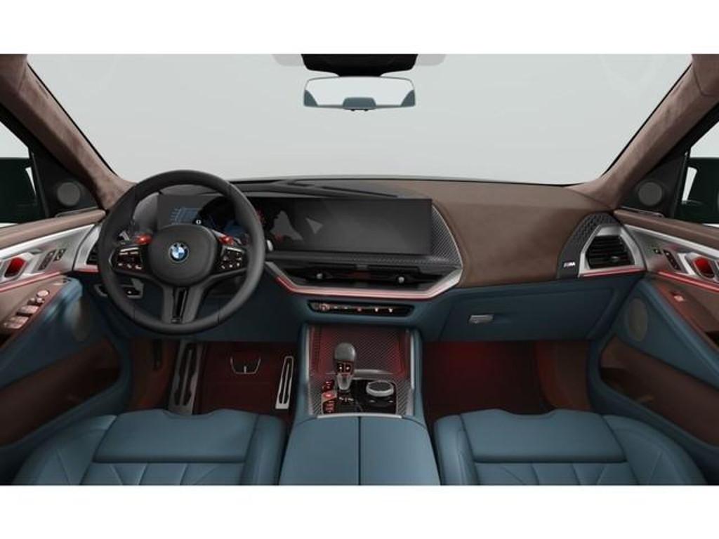 BMW XM