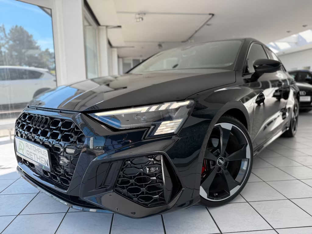 Audi RS3 2022 Benzine
