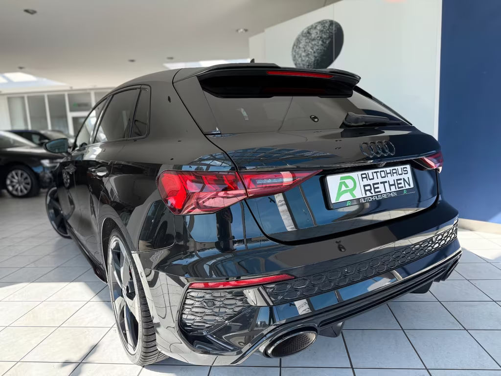 Audi RS3