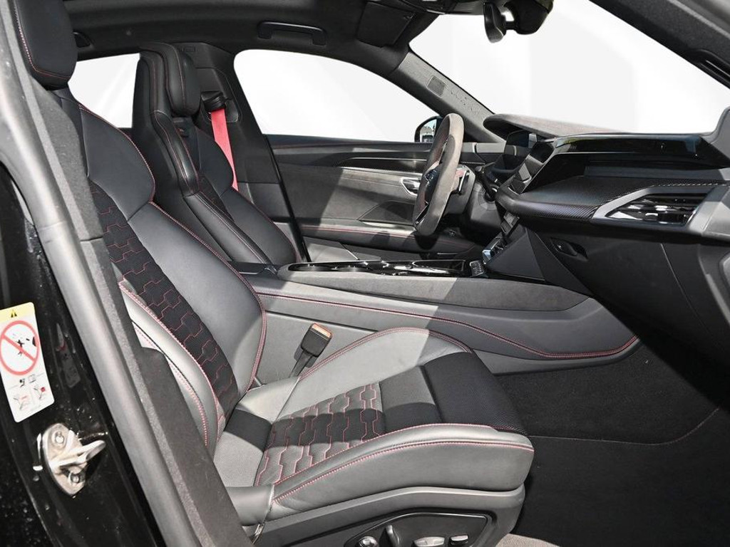 Audi RS e-tron GT