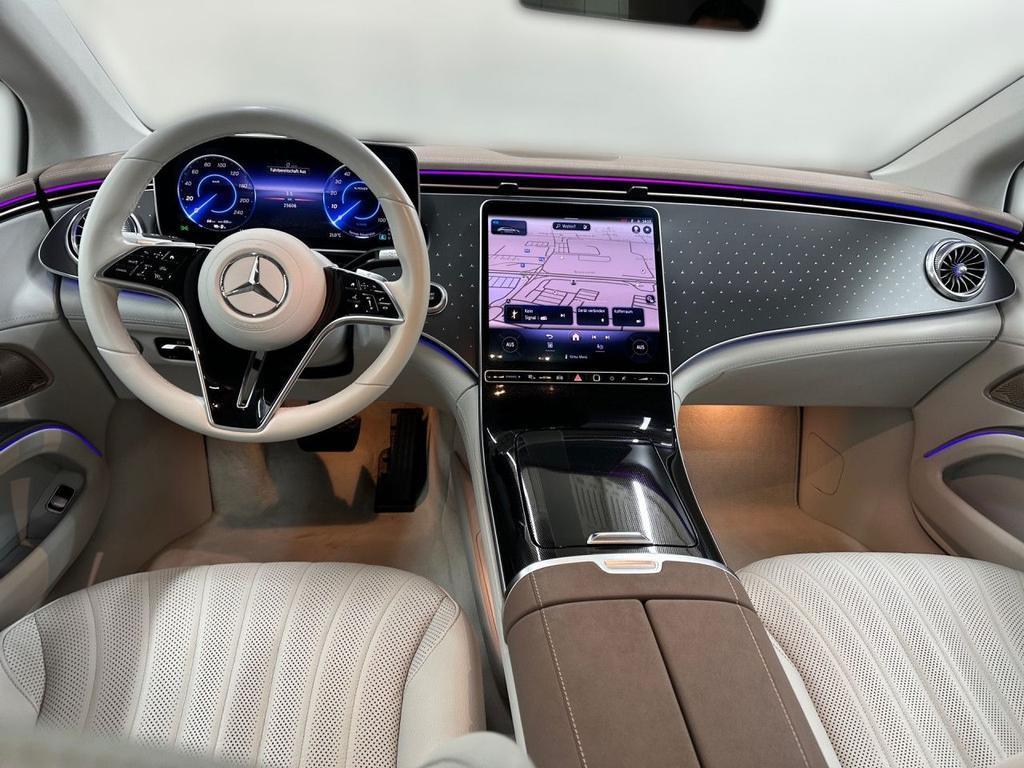 Mercedes-Benz EQS