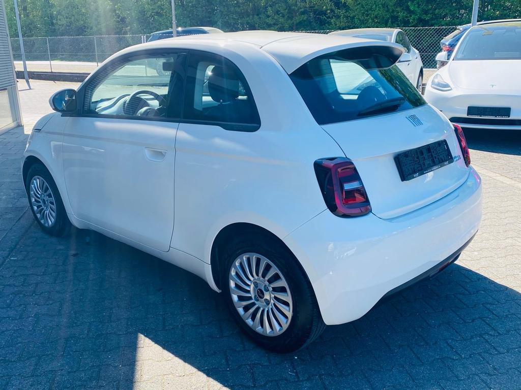 Fiat 500e