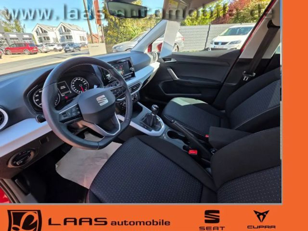 Seat Arona