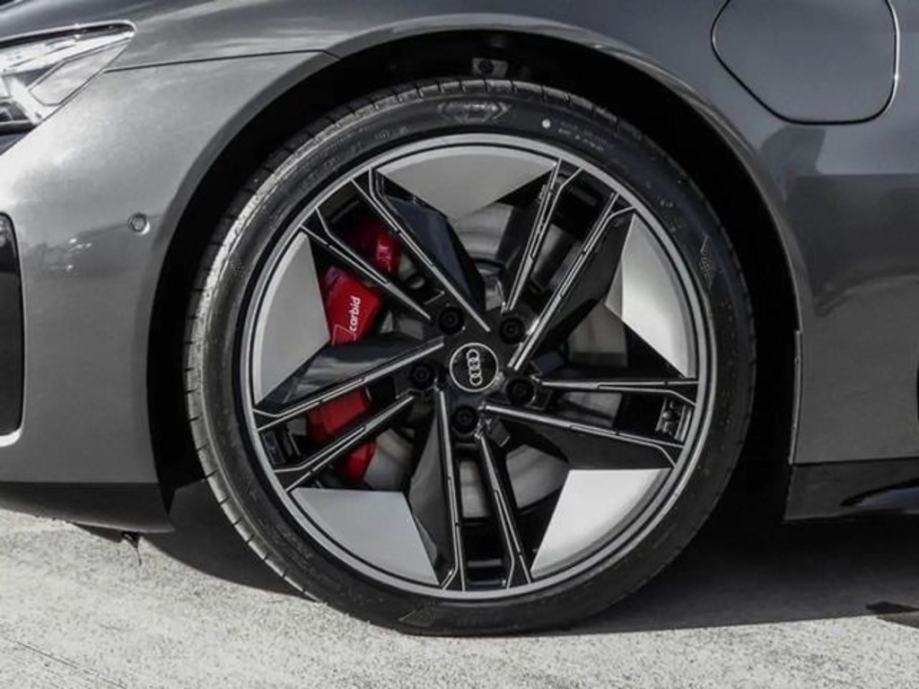 Audi RS e-tron GT