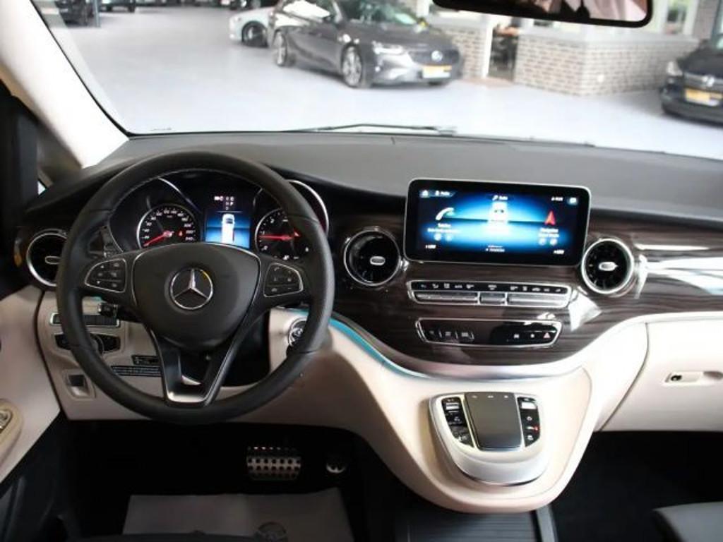 Mercedes-Benz Marco Polo