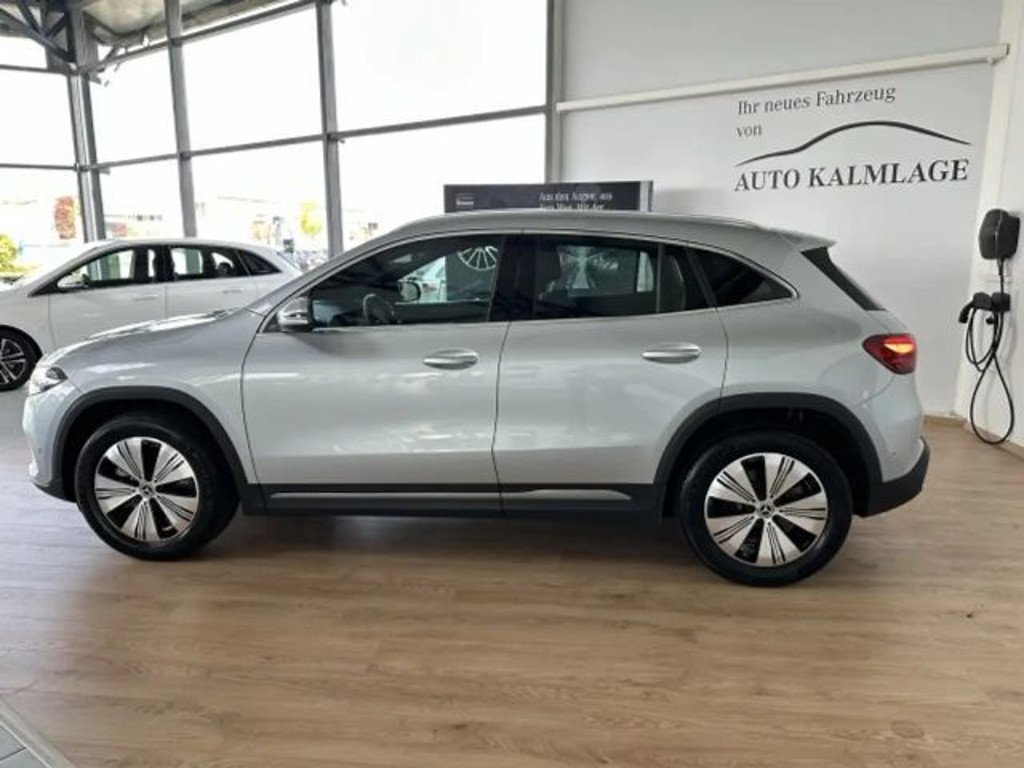 Mercedes-Benz EQA