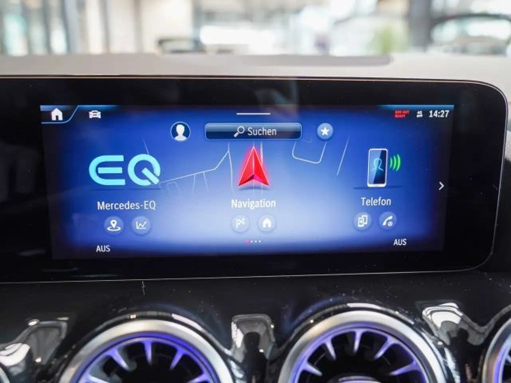 Mercedes-Benz EQA