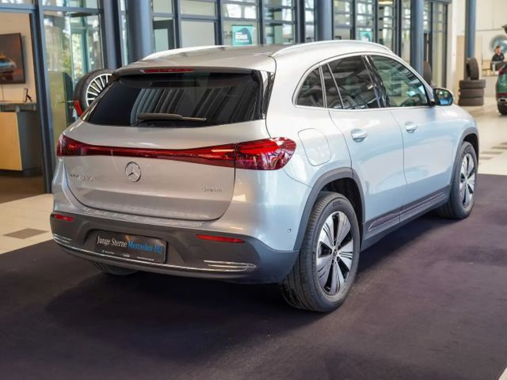 Mercedes-Benz EQA
