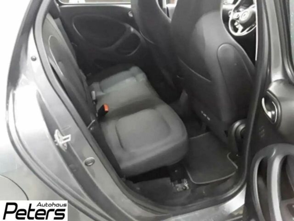 Smart EQ forfour