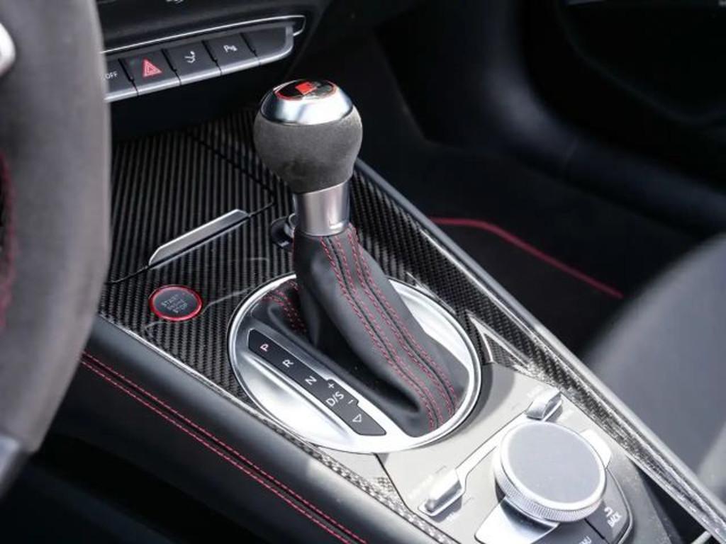 Audi TTS