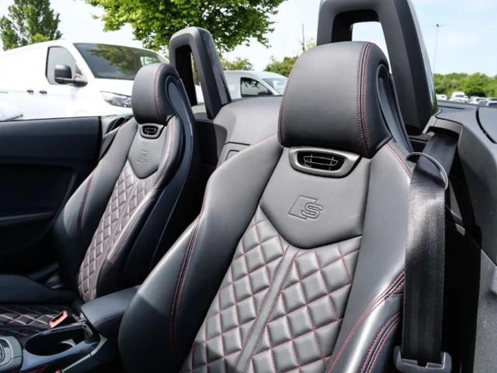 Audi TTS