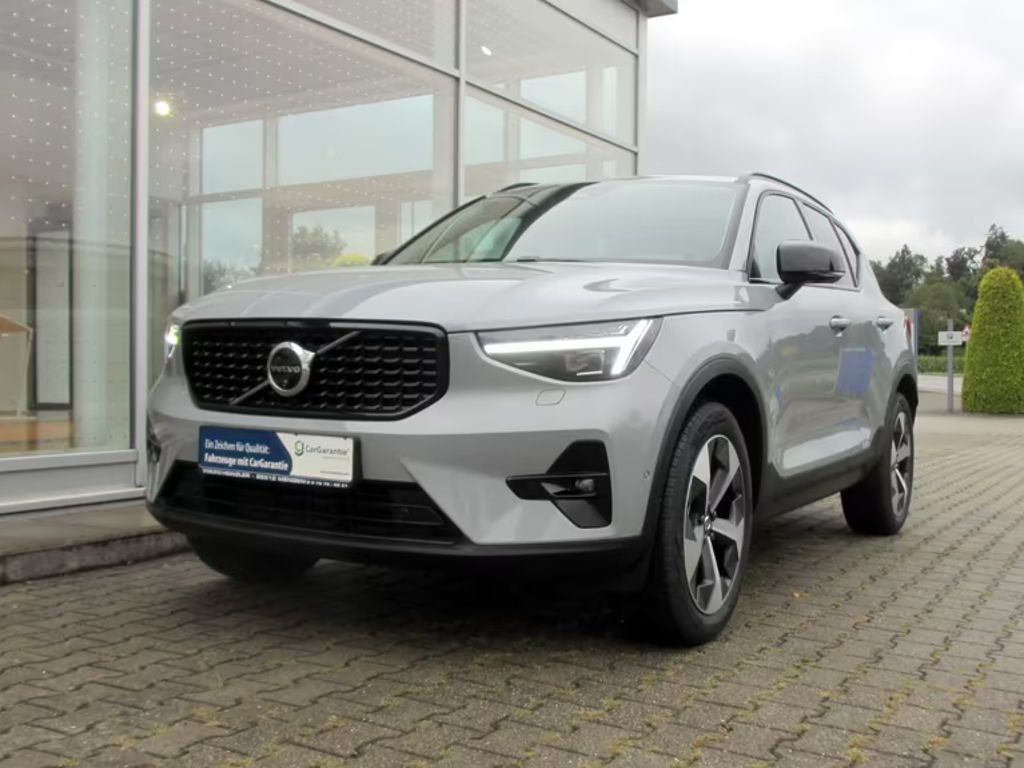 Volvo XC40 2025 Benzine