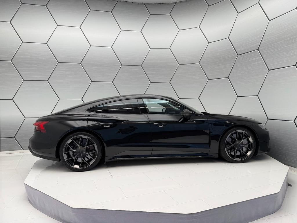 Audi RS e-tron GT