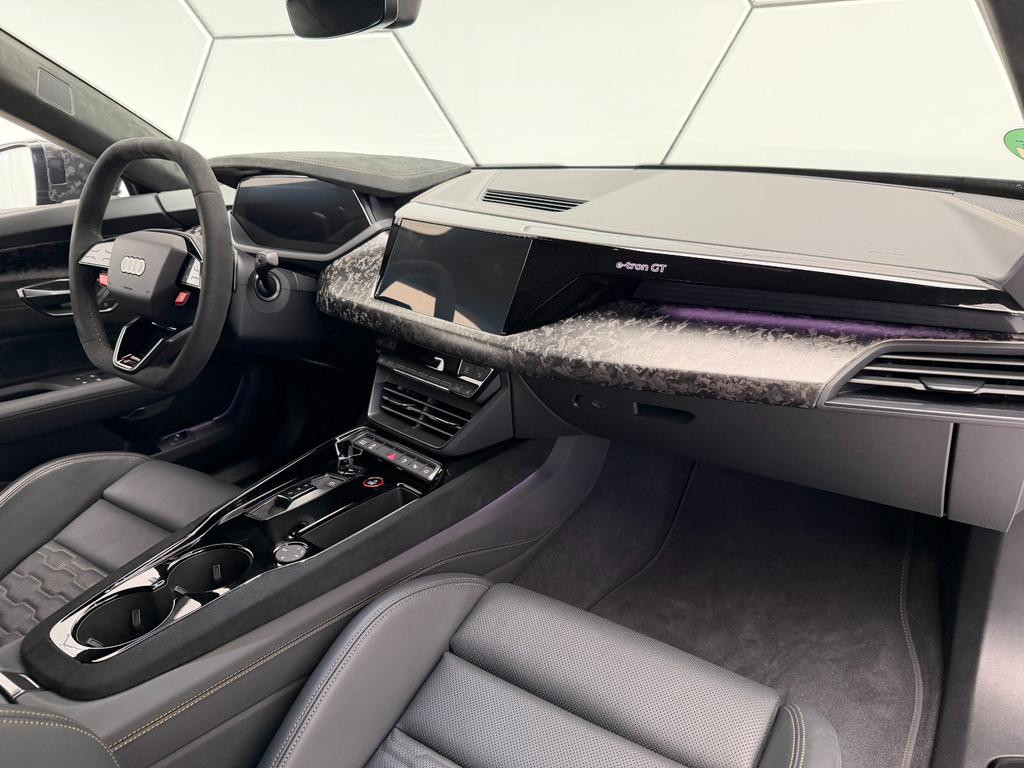 Audi RS e-tron GT