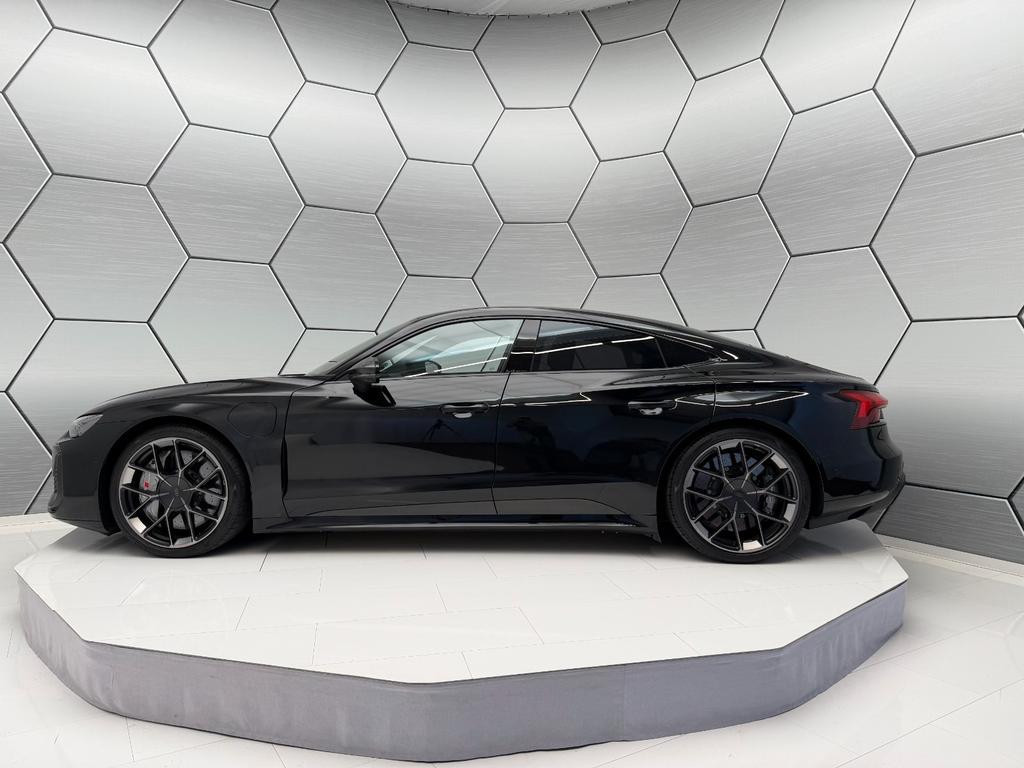Audi RS e-tron GT