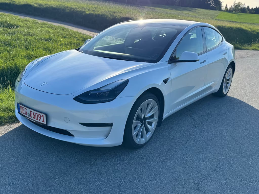 Tesla Model 3 2022 Elektrisch