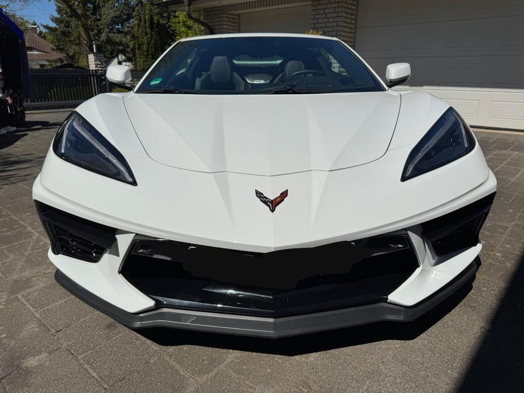 Corvette C8