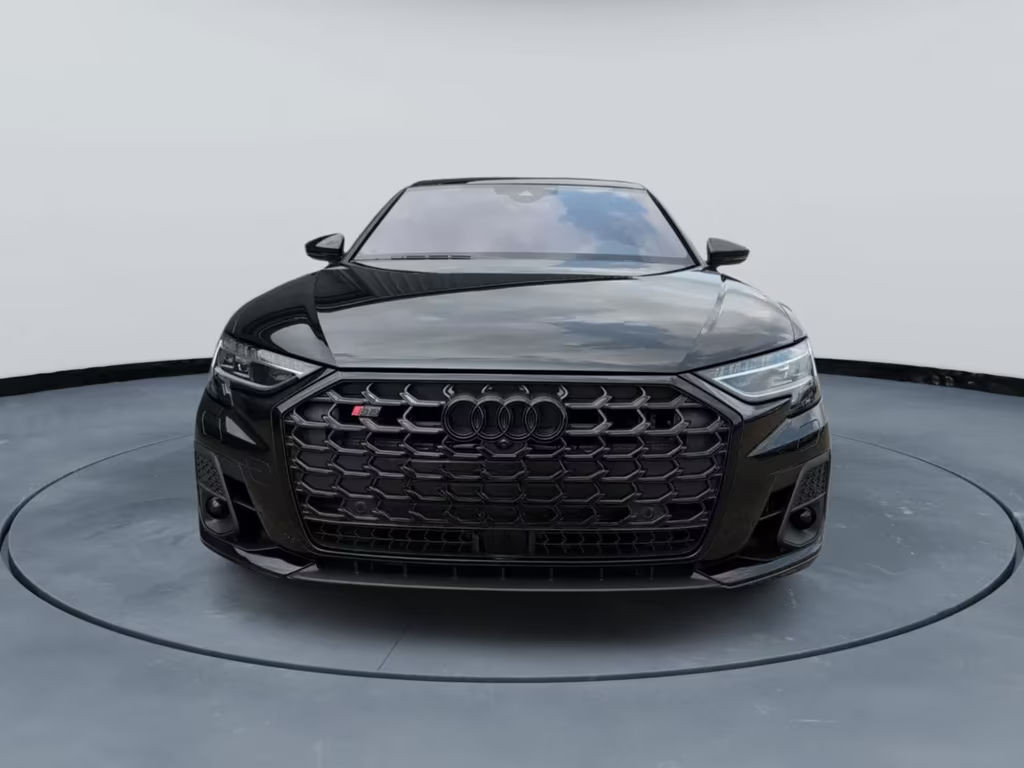 Audi S8