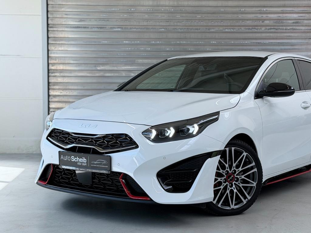 Kia ProCeed