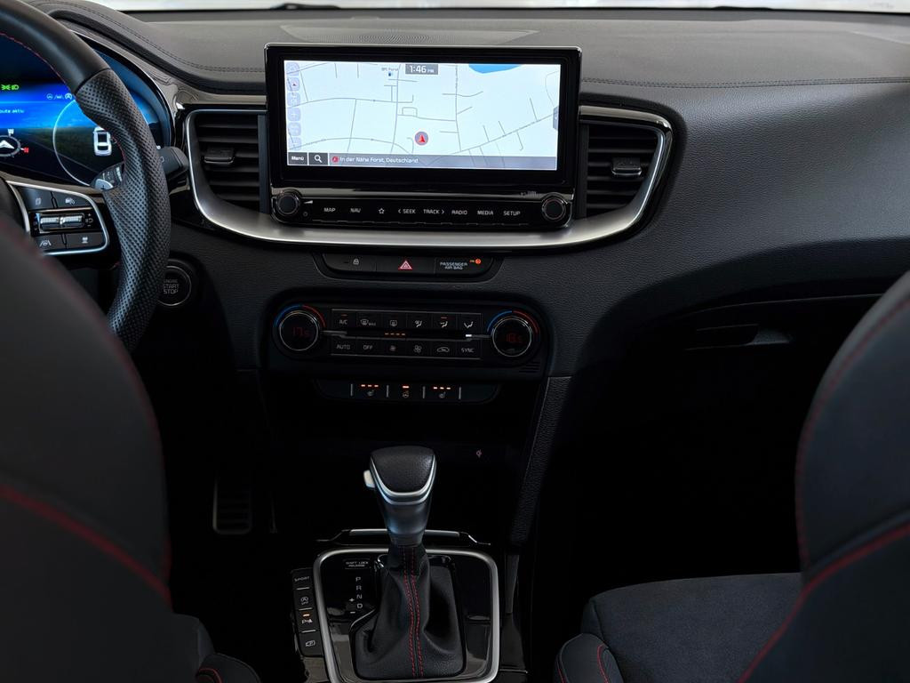 Kia ProCeed