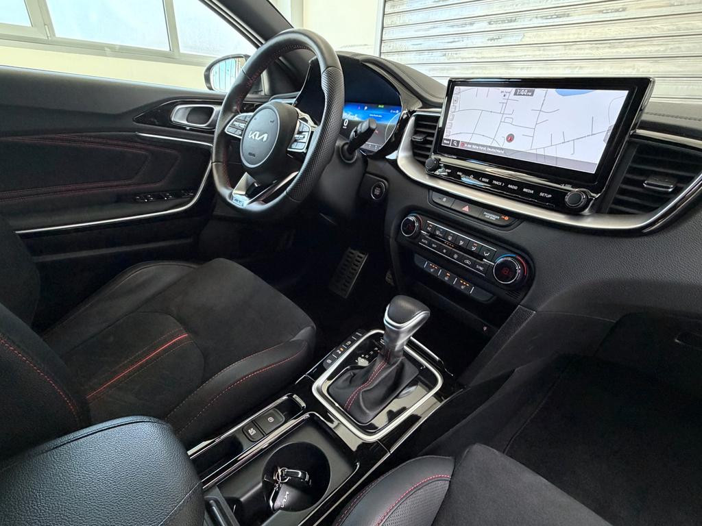 Kia ProCeed