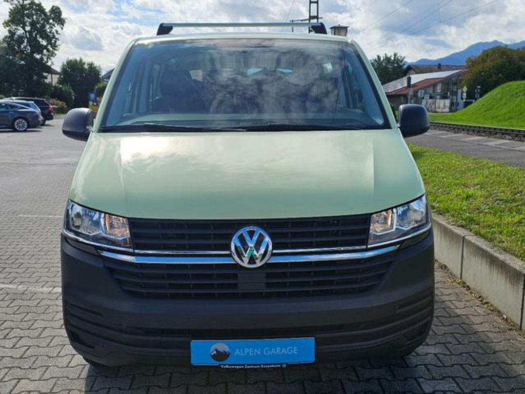 Volkswagen Caravelle