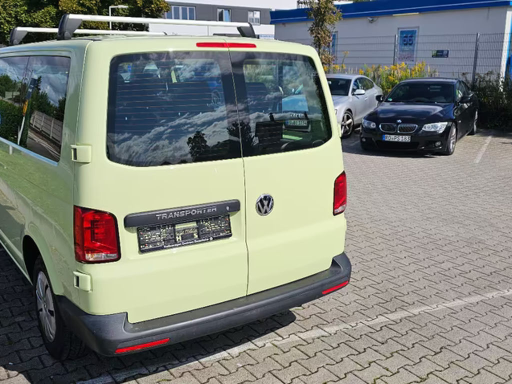 Volkswagen Caravelle