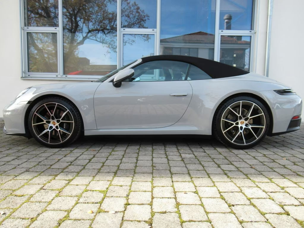 Porsche 911 2025 Benzine