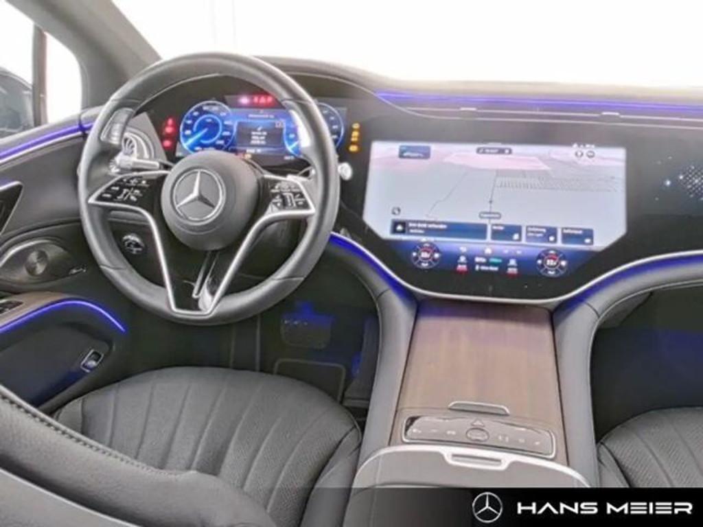Mercedes-Benz EQS