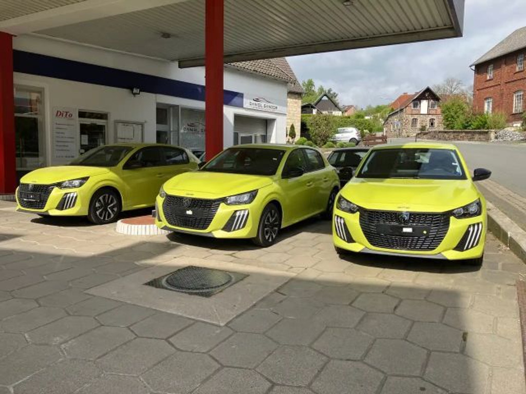 Peugeot 208