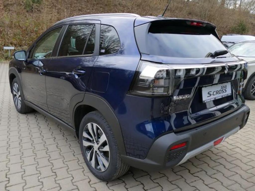 Suzuki S-Cross