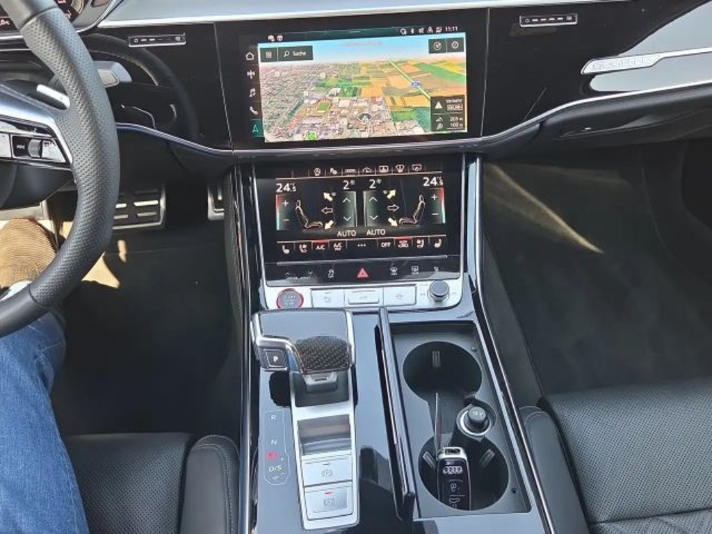 Audi S8