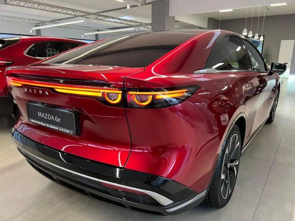 Mazda 6e